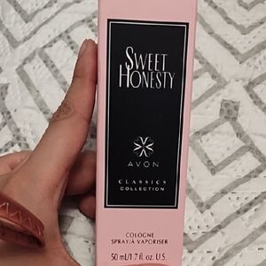 Avon Sweet Honesty Classics Collection Cologne in Pink Box